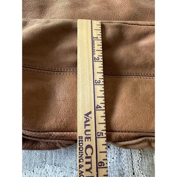 Liebeskind Berlin Genuine Leather Crossbody Shoulder Bag Beige Outside Pockets - Picture 15 of 16
